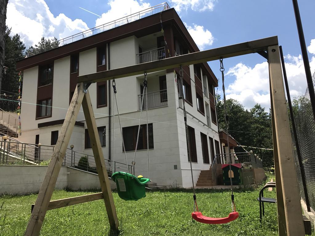 Mala Planina Guest House Iskrets Exterior foto
